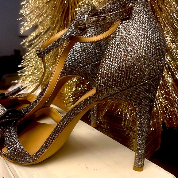 I.N.C. (International Concept)T Strap Formal Heel - Picture 5 of 13